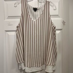 TORRID SLEEVELESS WOMEN’S BLOUSE, SIZE 0